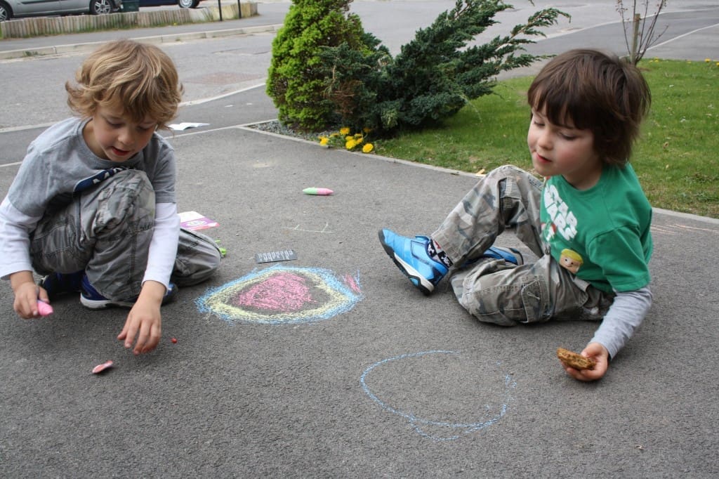 pavement chalk