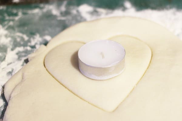 heart tea light candle holder