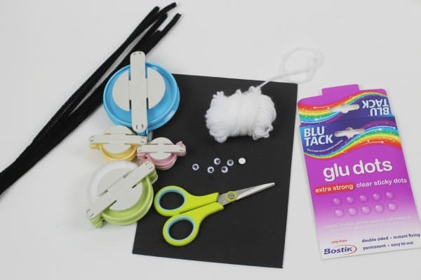 Pompom sheep materials