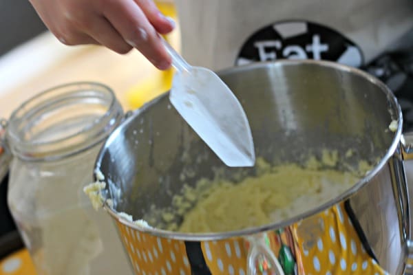 making m&M cookies 1