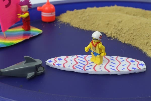 Minifigure Surfboard 10