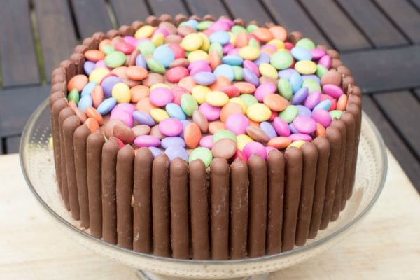 super simple kids birthday cake