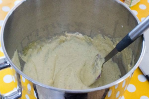 Easy Pistachio Ice cream