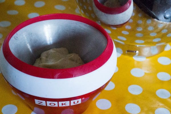 Easy Pistachio Ice cream 3