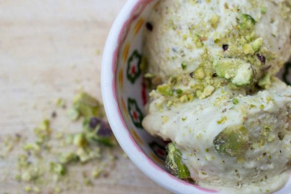 Easy Pistachio Ice cream