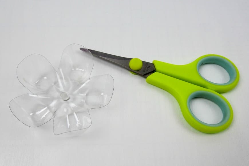 DIY Recycled Plastic Bottle Poppy Flowers