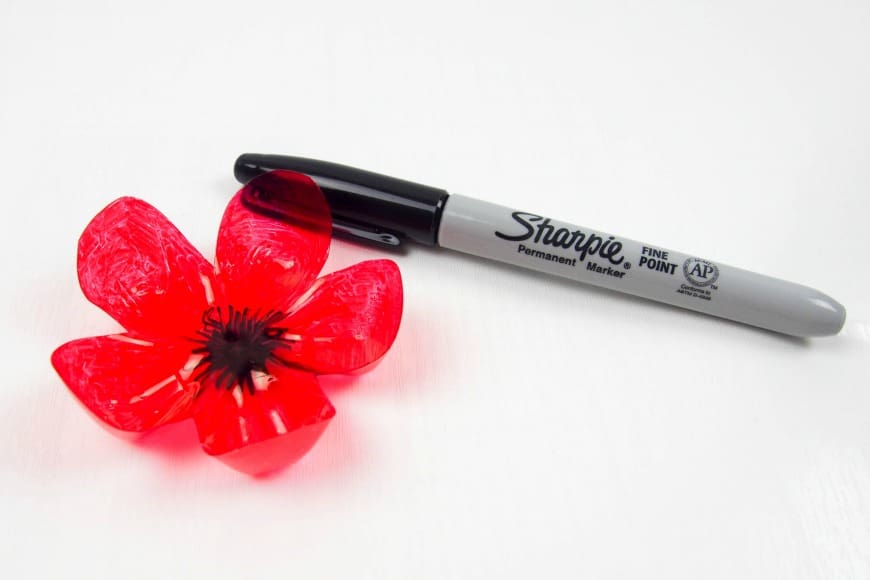 DIY Recycled Plastic Bottle Poppy Flowers