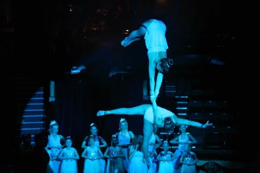 Blackpool Tower Circus Christmas show Pinocchio Further info: Louise Forder Marketing Communications Executive (Blackpool Cluster) Tel: 01253 629239 Email: louise.forder@merlinentertainments.biz PR and Press Release Distribution only. Further or additional use requires permission. Picture © Jason Lock Photography +44 (0) 7889 152747 +44 (0) 161 431 4012 info@jasonlock.co.uk www.jasonlock.co.uk