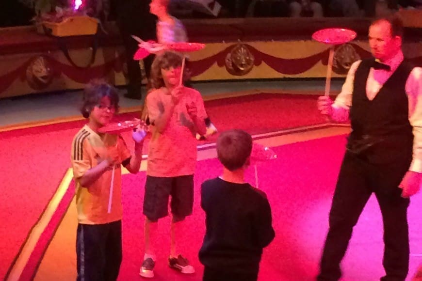 The Blackpool Tower Circus plate spinning