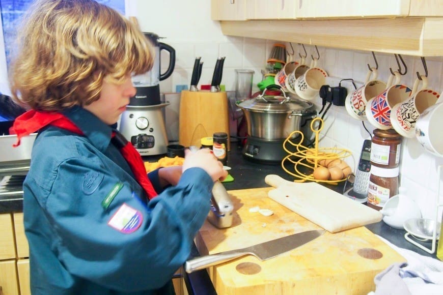 Gently spiced butternut soup. This recipe if perfect for cooking with kids and is a delicious and simple soup. Help your children to develop valuable life skills and expand their plate with this spiced butternut soup. 