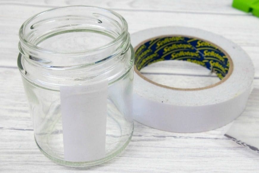 Upcycle glass jars into a stunning glowing photo jar luminaries. This beautiful photo luminaries glow when you add a candle and make the perfect gifts. What a fun DIY craft.