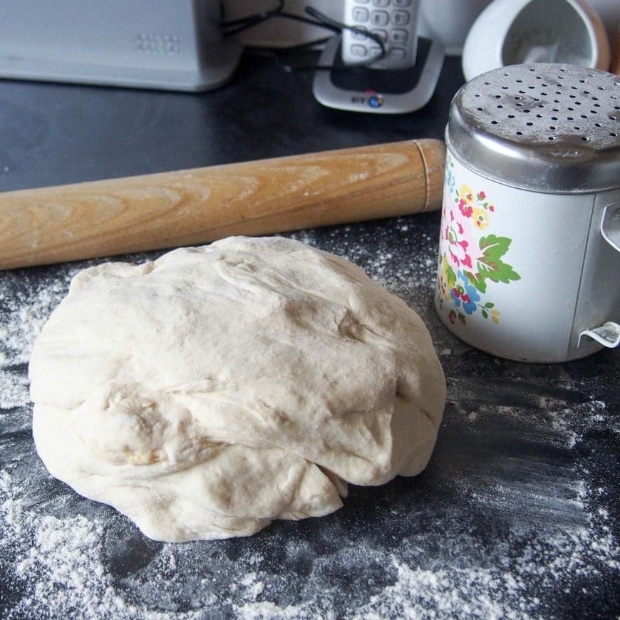 How to make the perfect bread maker pizza dough