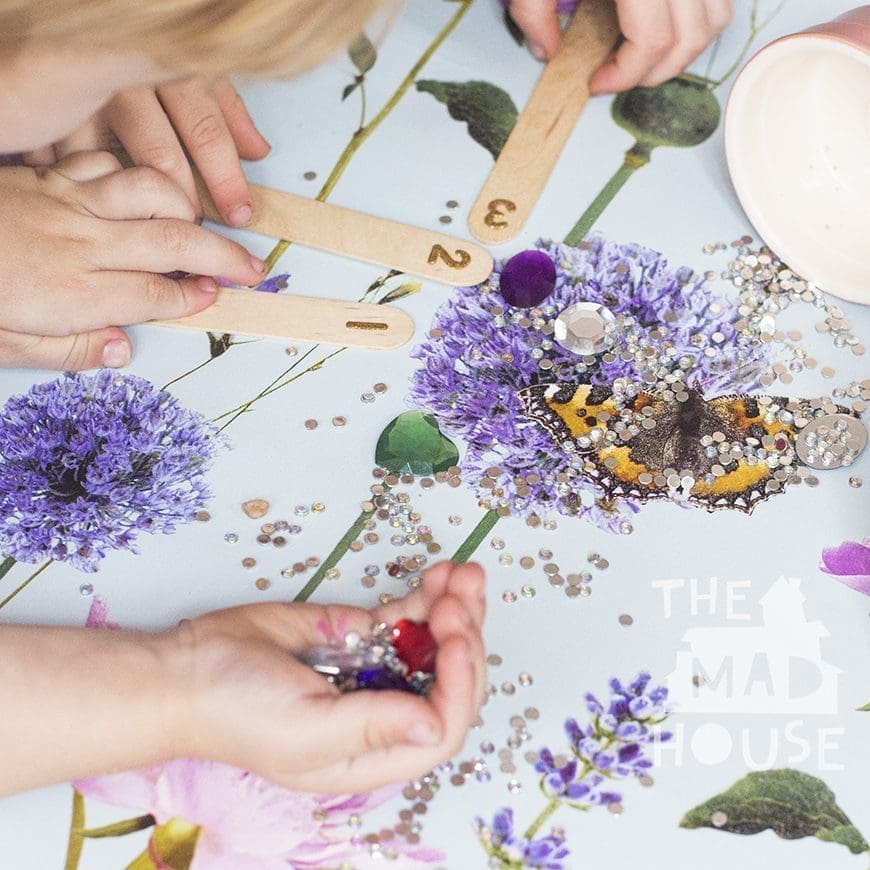 Engage your little pirates with this simple and fun DIY Pirate booty maths game with gems. Kids can learn and play at the same time as working on fine motor skills. 