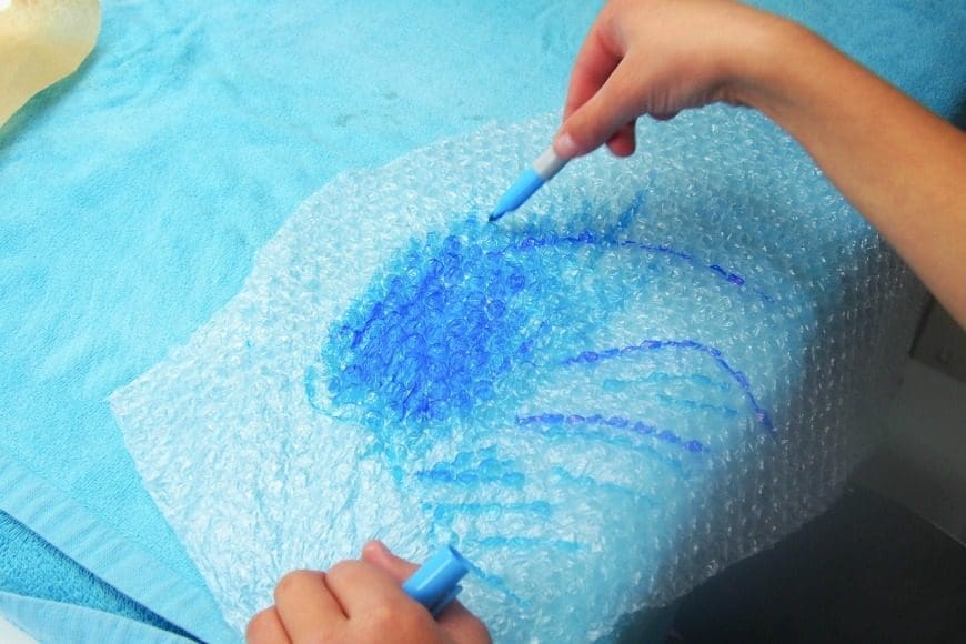 How to make Fused Bubble Wrap Snowflakes
