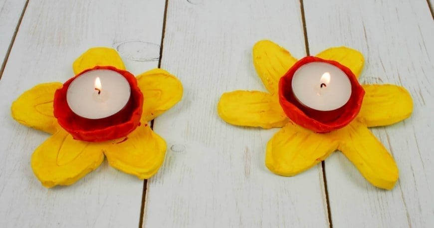 DIY Daffodil Clay Pots or Candle Holders