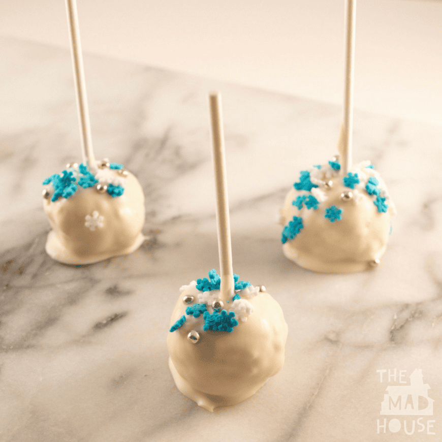Winter Wonderland Cake Pops