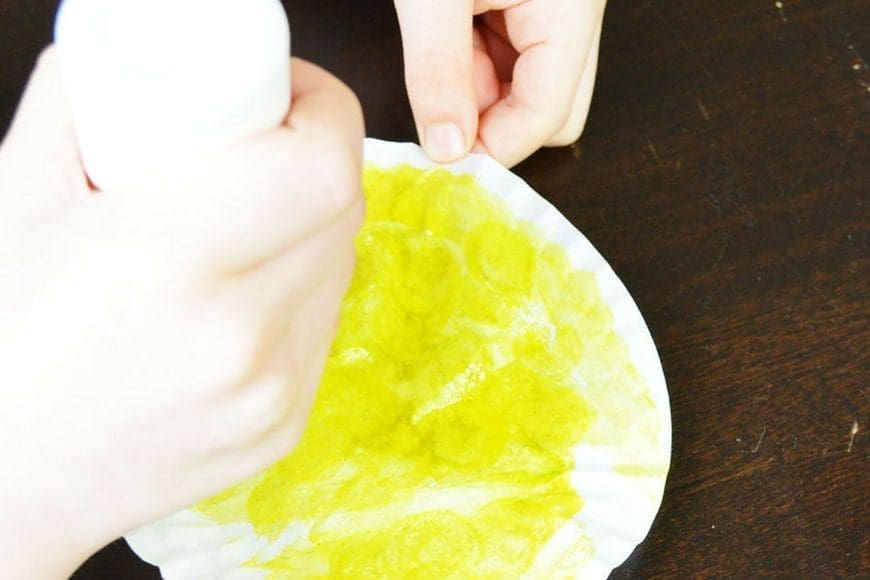 Simple Daffodil Craft for Kids 