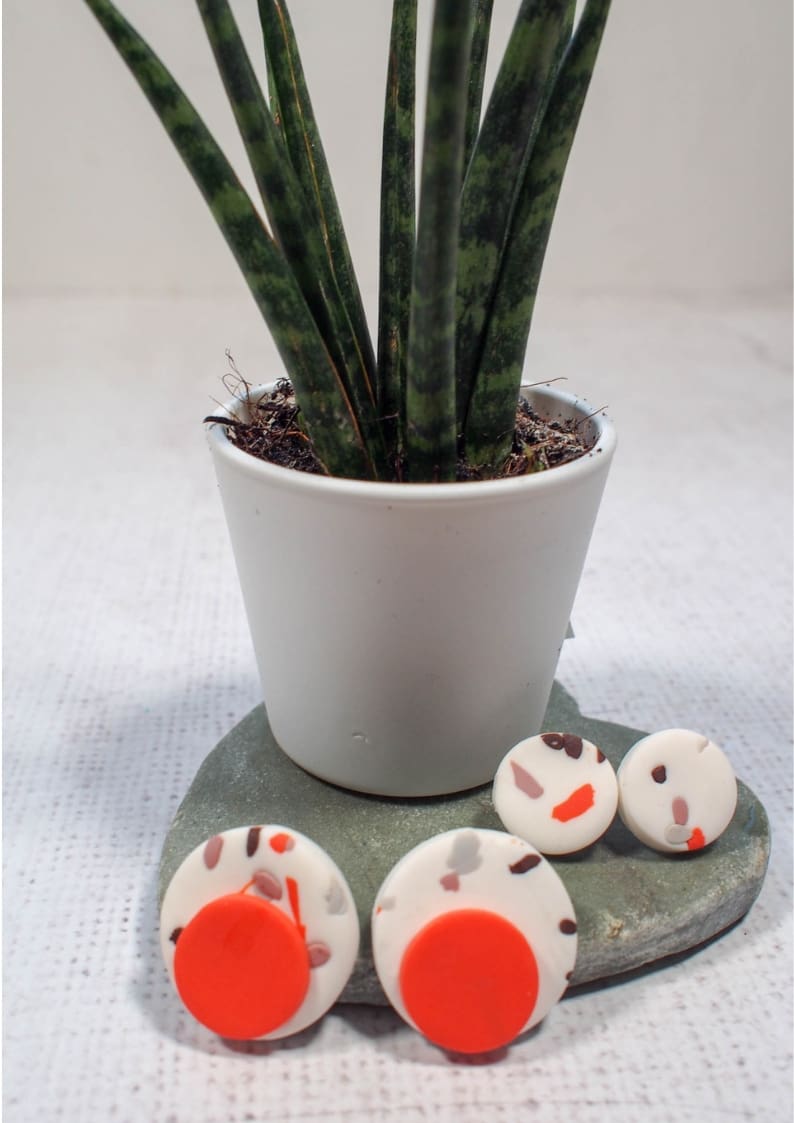 These Terrazzo Earrings are a simple and inexpensive DIY - a great way to use scraps of leftover polymer clay.