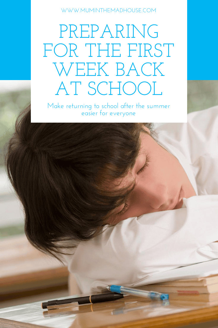 Getting ready to go back to school can be stressful. Read on for tips and ideas for organizing and simplifying what clothes and supplies to buy for the new school year as well as easing the transition. #backtoschool #organize #prepare #transition #supplies