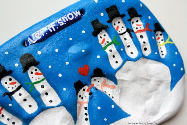 Snowman Handprint Keepsake from Learning and Exploring Through Play may be my favorite keepsake of all. 