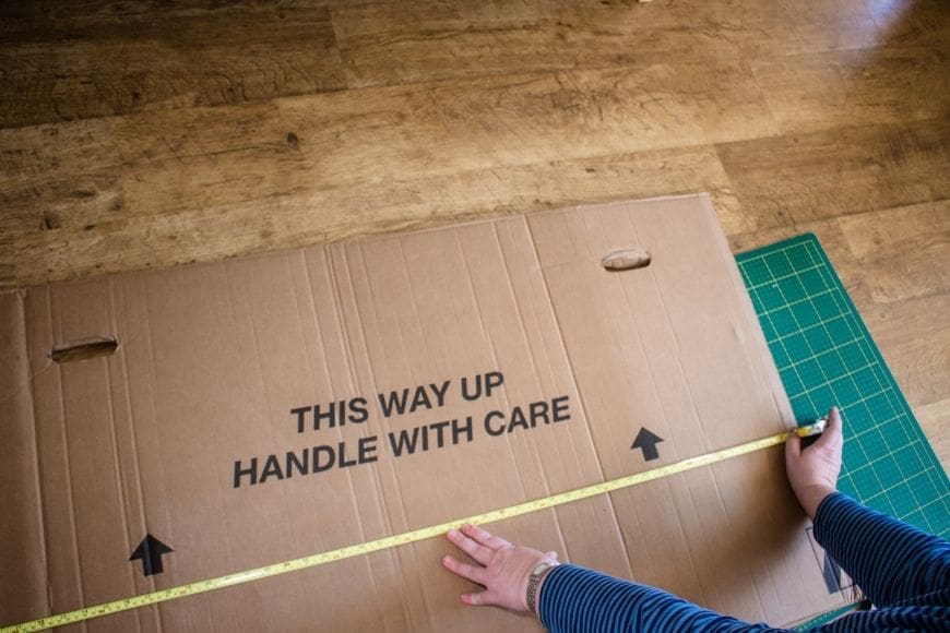 This image has an empty alt attribute; its file name is How-to-Make-a-Foldable-Cardboard-Box-Car-with-free-printables.jpg