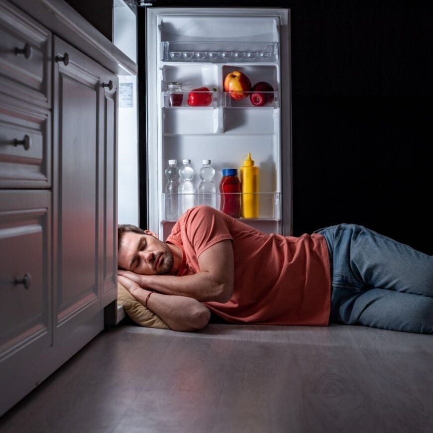 Tips for Surviving a Heat Wave with No Air Con that really work. If AC is not an option use these tips for staying cool on those uncomfortably hot days and nights.
