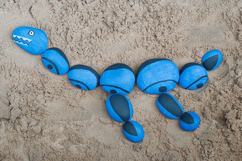 These simple rock painting ideas for kids will inspire your children to turn a stone in to a work of art. A fun DIY craft for all.