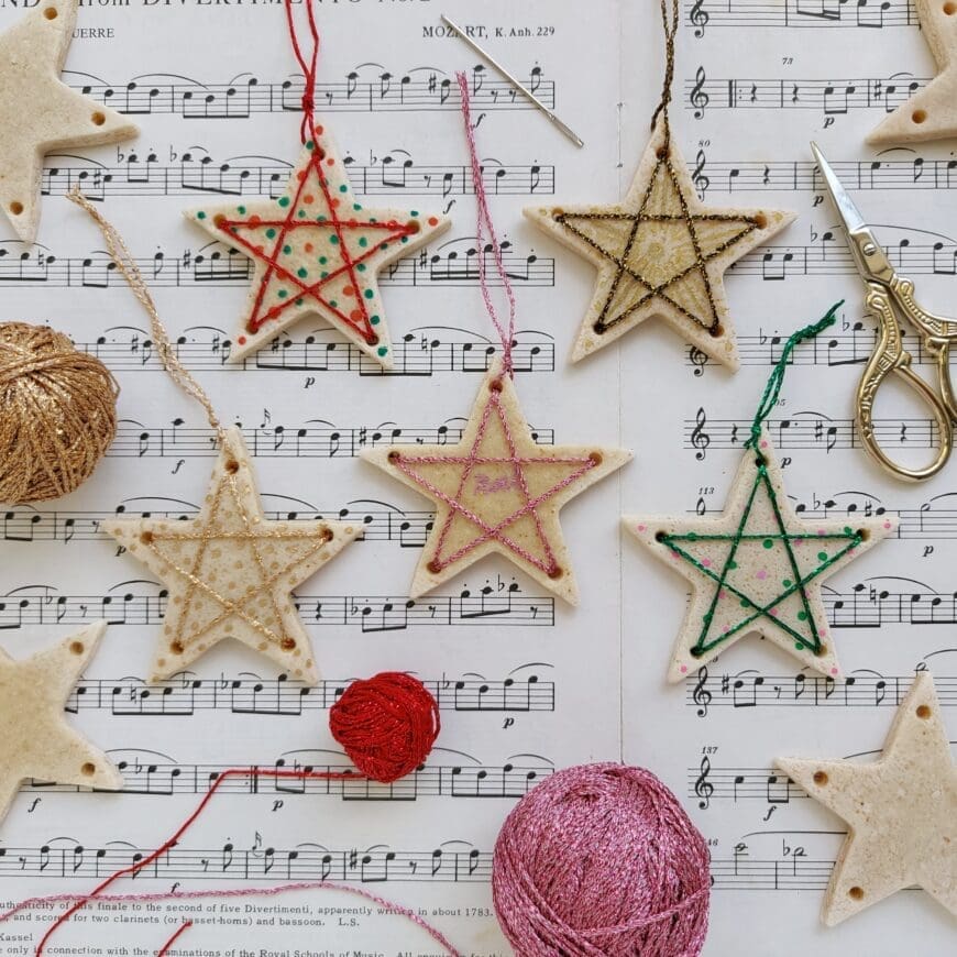 These Stitched Salt Dough Christmas Star Decorations make the perfect handmade gift for Christmas! This salt dough recipe can make all kinds of salt dough ornaments!