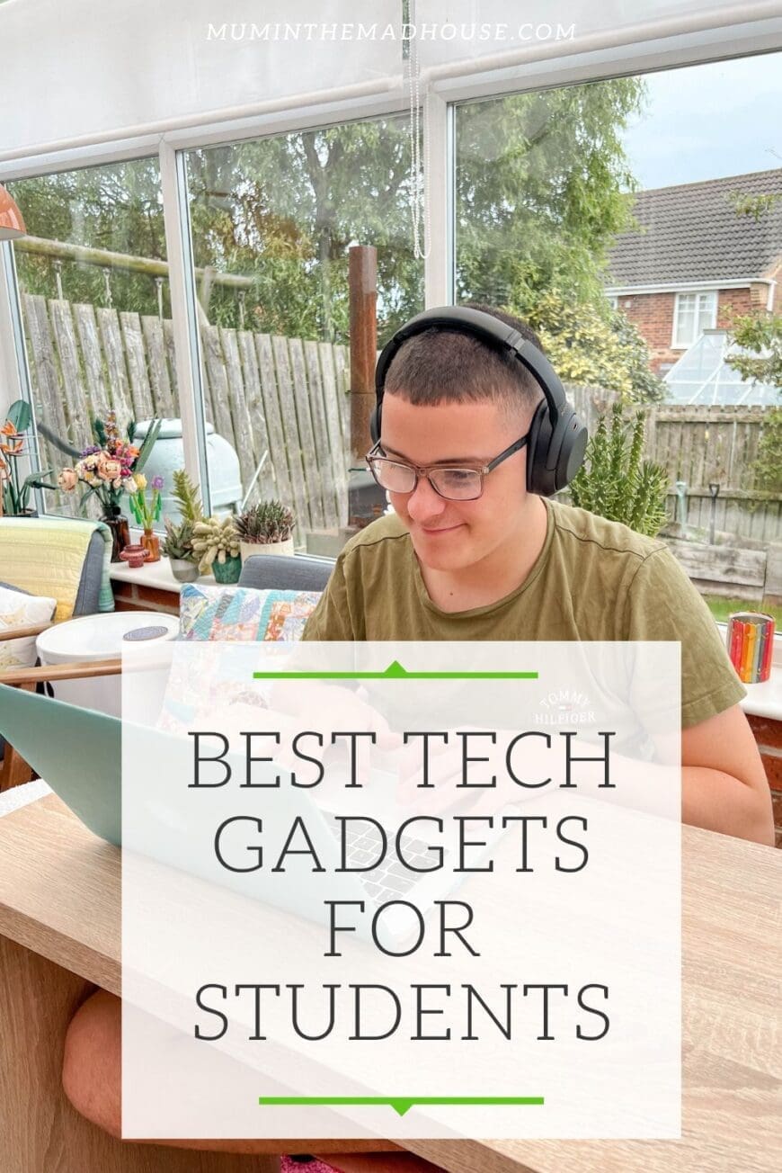 Discover the best tech gadgets for students that boost productivity, focus and convenience. Smart gadgets to ease study.