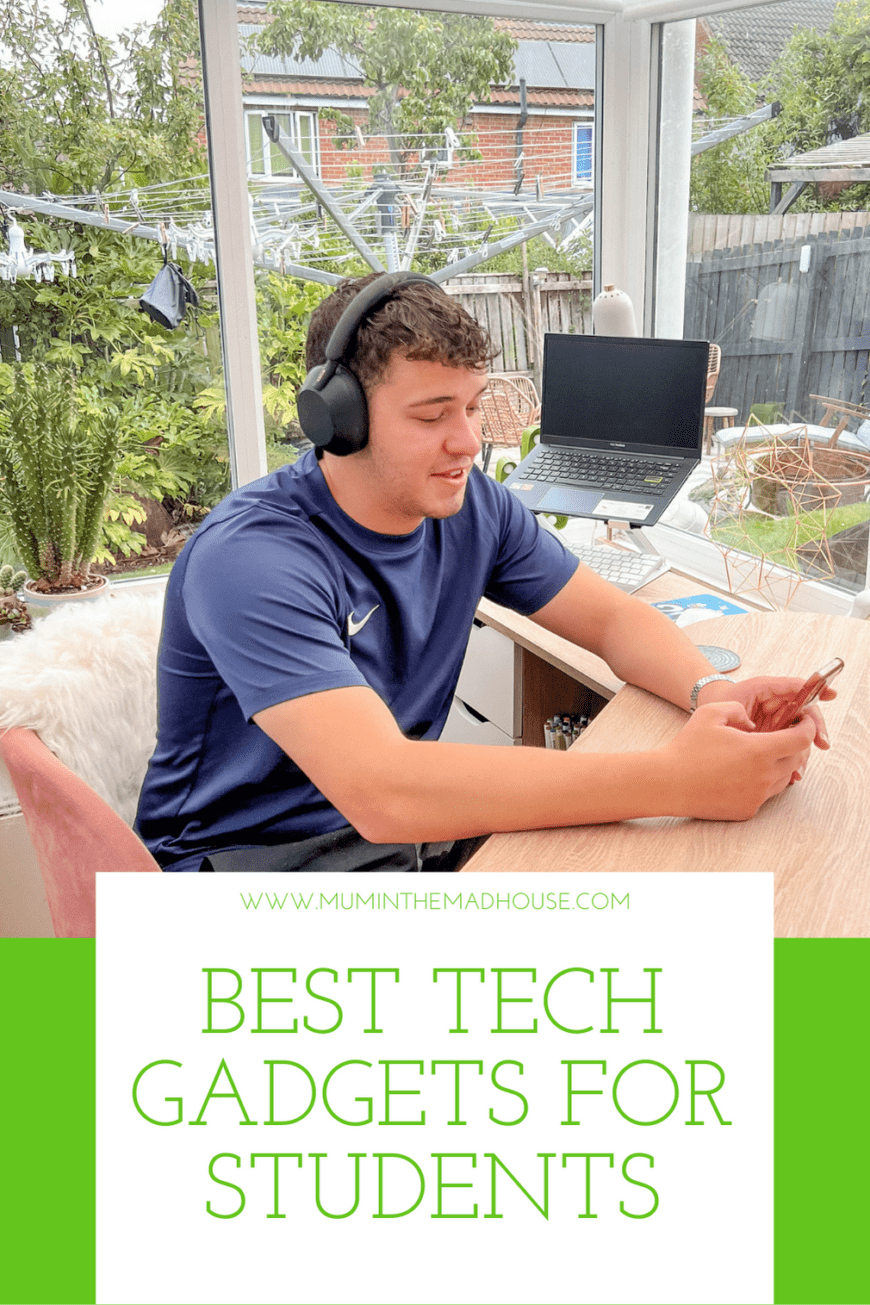 Discover the best tech gadgets for students that boost productivity, focus and convenience. Smart gadgets to ease study.
