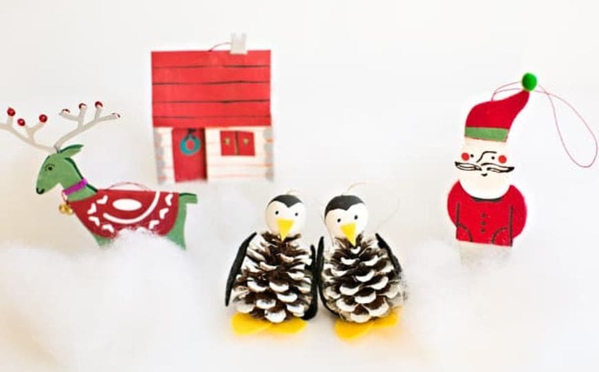 pinecone penguins with this craft from Hello Wonderful
