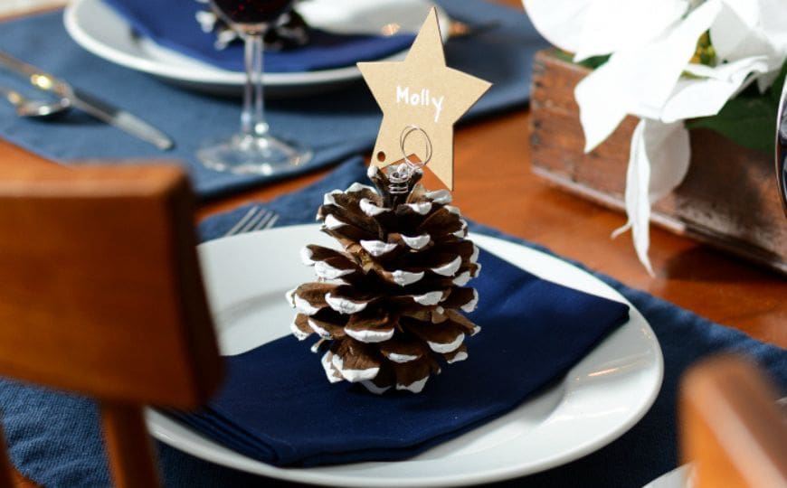 pinecone Christmas tree craft