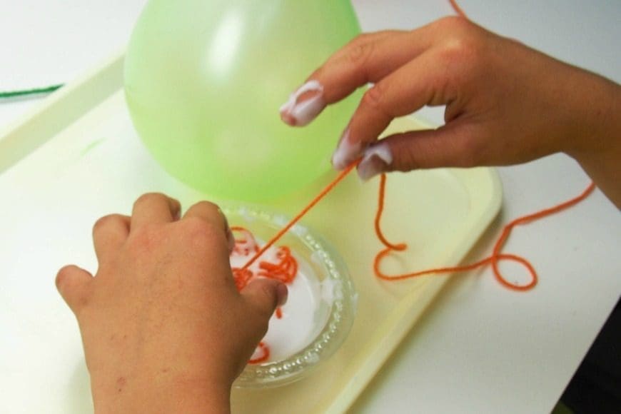 Yarn Wrapped Pumpkin Lanterns