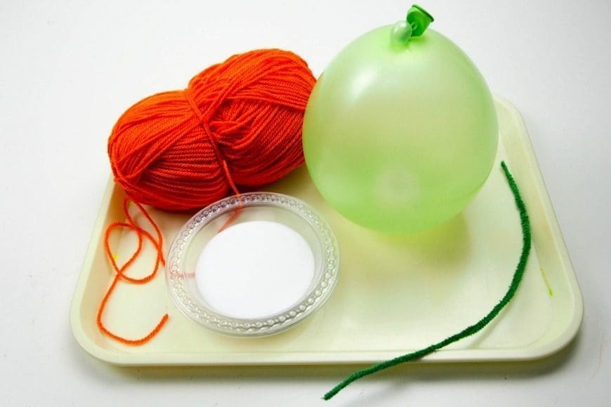 Yarn Wrapped Pumpkin Lanterns